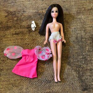 Topper Dawn doll Angie wearing pink mini dress 795